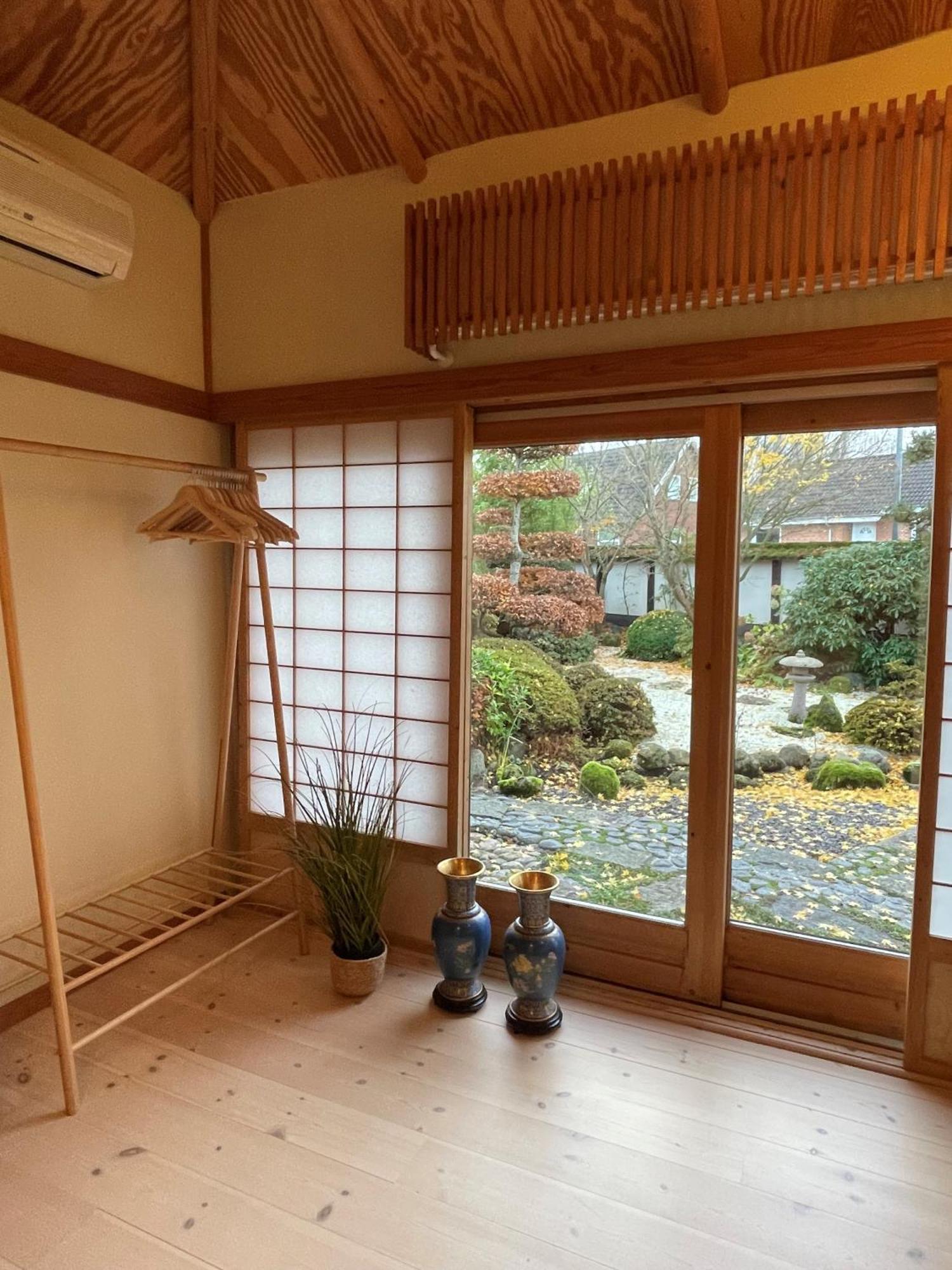 هيرنينغ Den Japanske Have B & B المظهر الخارجي الصورة